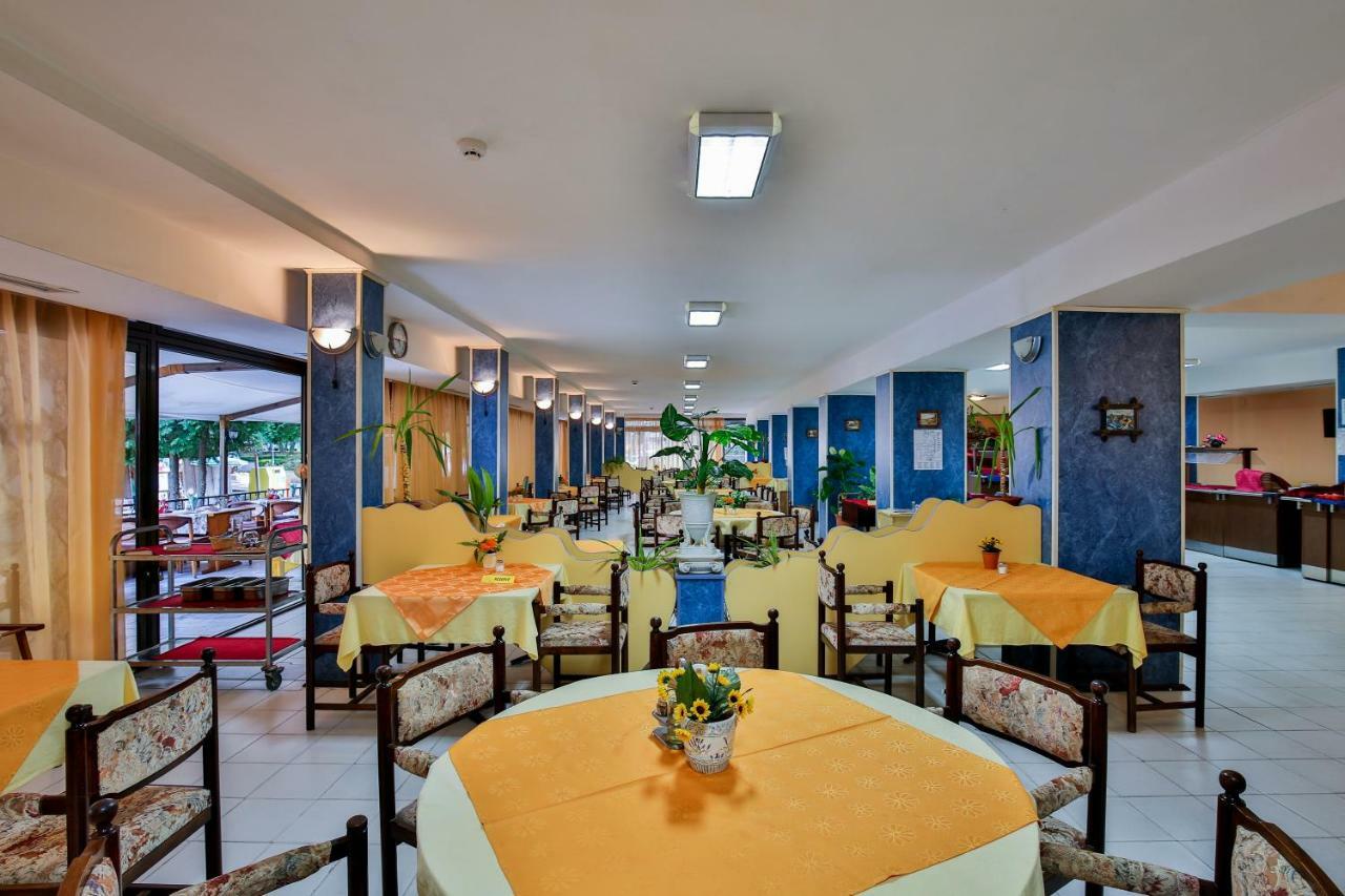Kamchia Park Hotel Goudstrand Buitenkant foto
