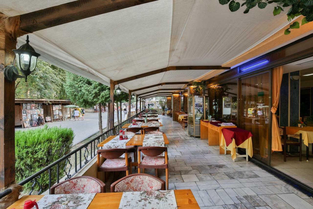 Kamchia Park Hotel Goudstrand Buitenkant foto