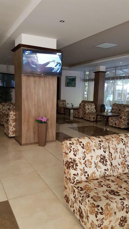 Kamchia Park Hotel Goudstrand Buitenkant foto