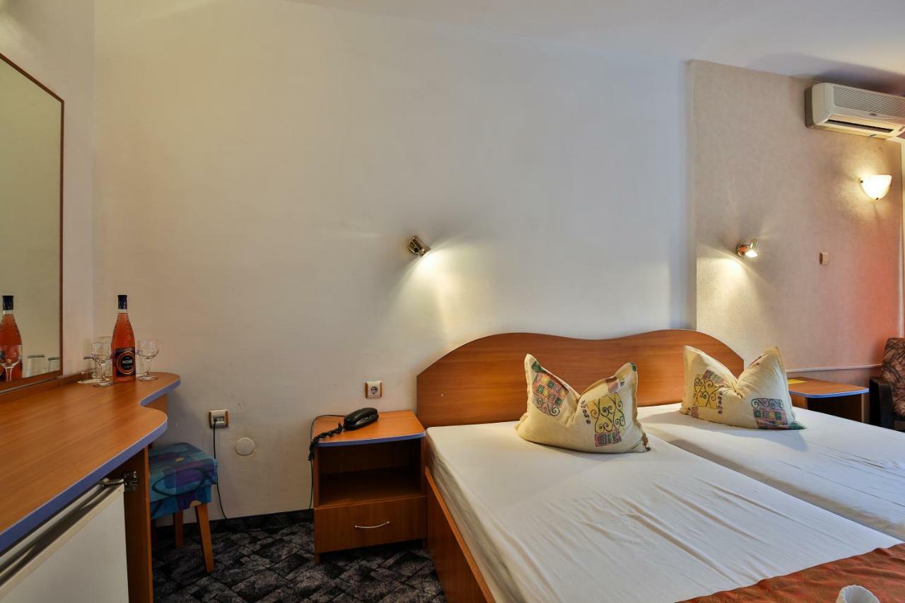 Kamchia Park Hotel Goudstrand Buitenkant foto
